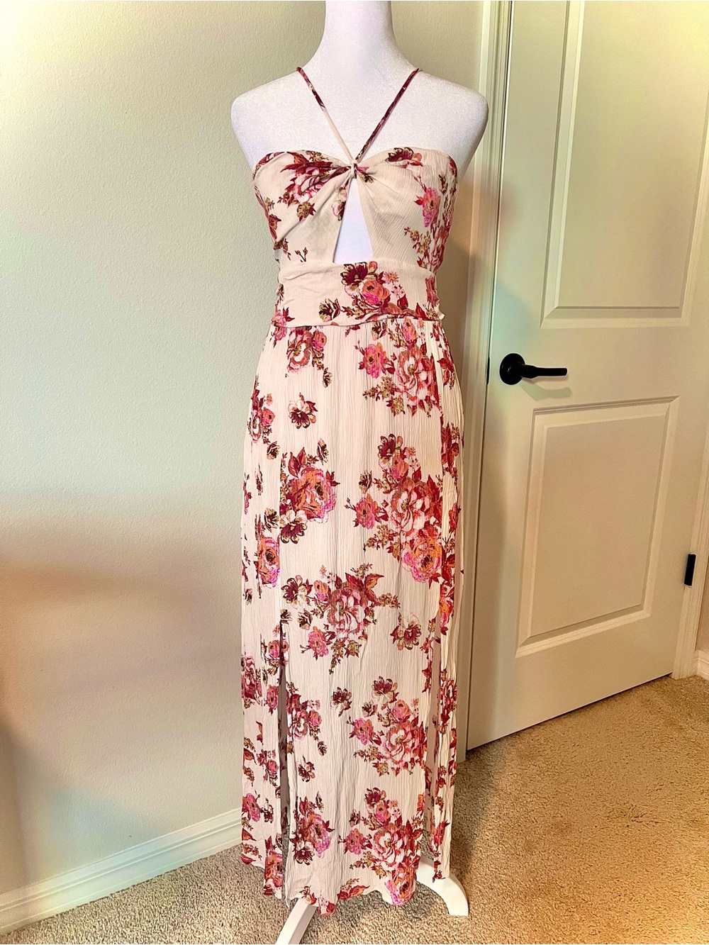 Floral Halter Maxi Dress - Blush Pink Floral